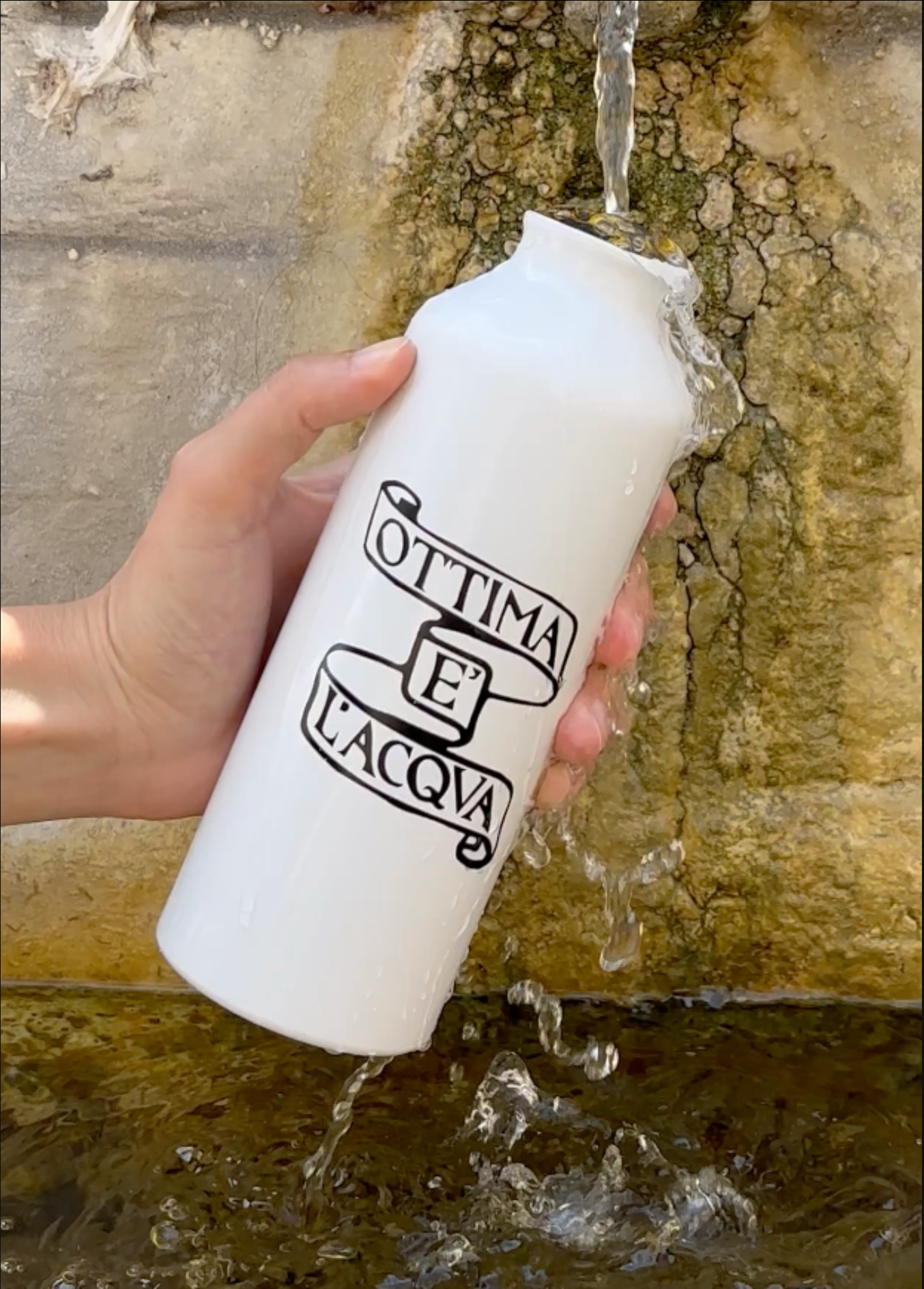 Borraccia "Ottima è l'acqua"