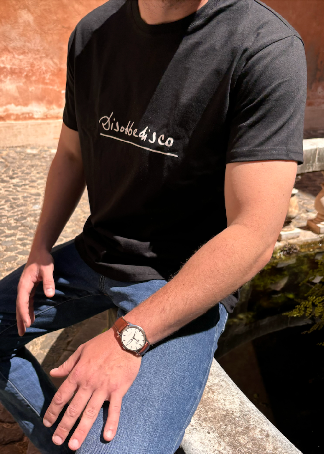 Maglietta Nera "Disobbedisco"