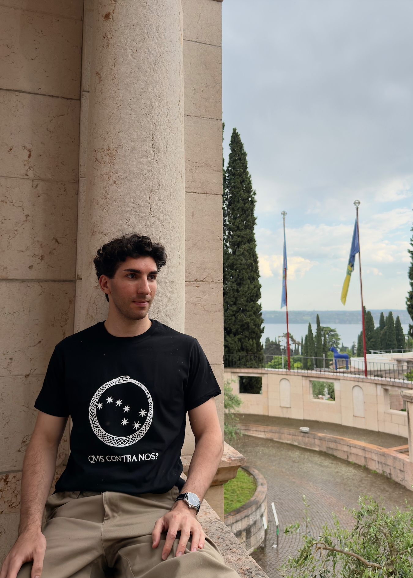 Maglietta "Quis contra Nos?"